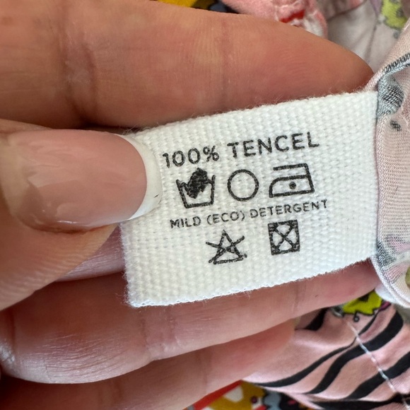 AshA eleven colorful ruffle sleeves jumper Size Medium. D27 - Picture 11 of 17